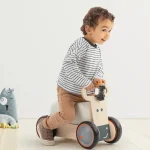 trotteur en bois